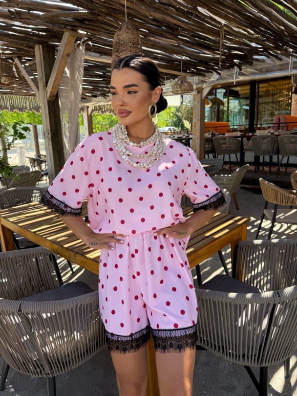 Къси панталонки Lacy Point Raspberry Sorbet