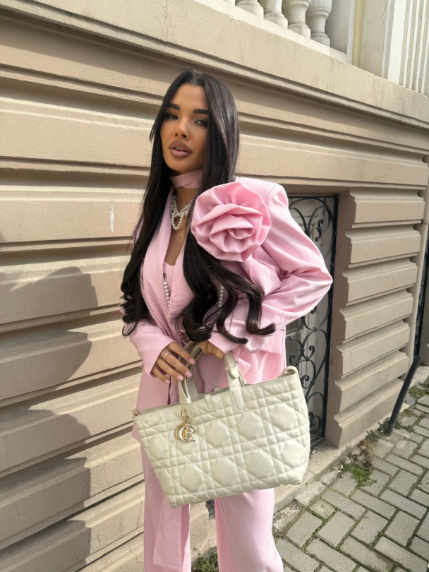 Блейзър с колан и аксесоар Massimo Pink