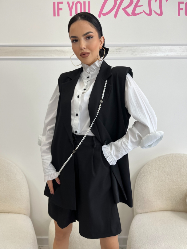 Елек About Black