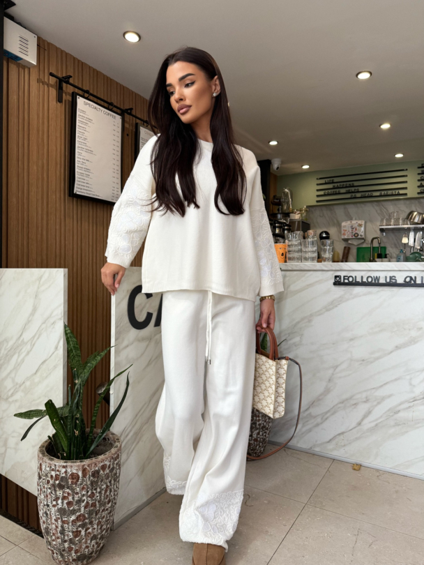 Панталон Divine Milky