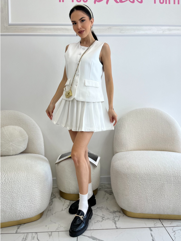 Пола Jesmena White