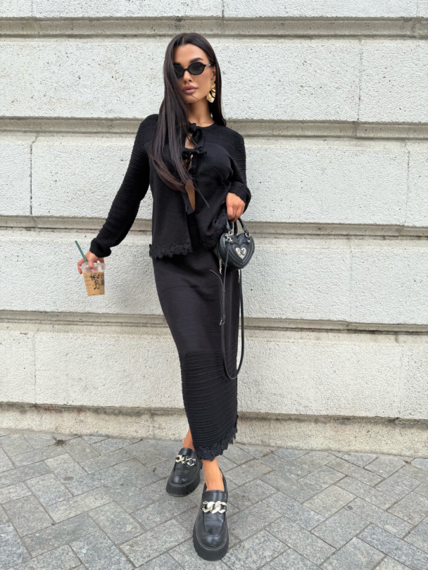 Пола Nevve Black