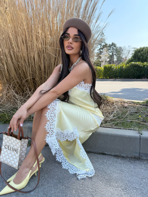 Пола Persons Butter Yellow