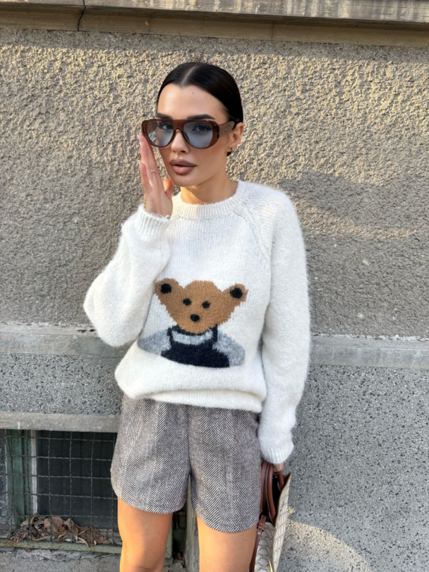 Пуловер Berrina Oat Milk