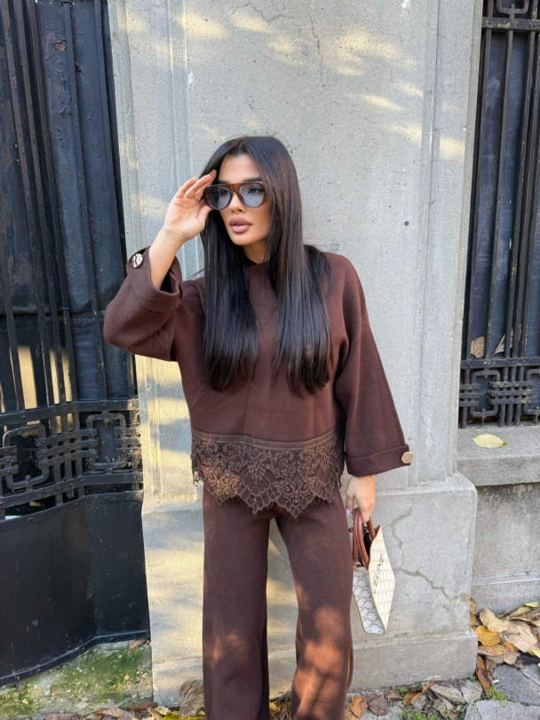 Пуловер Bloomira Chocolate