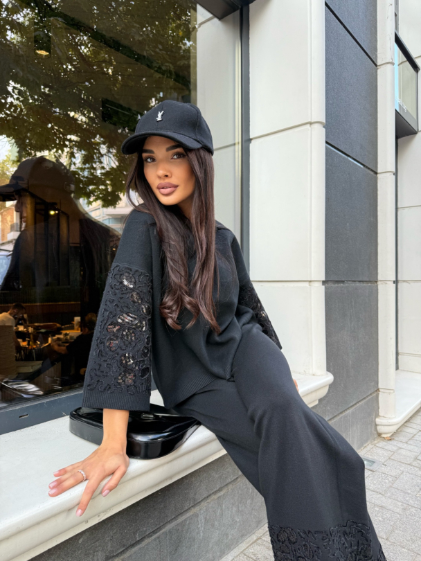 Пуловер Divine Black