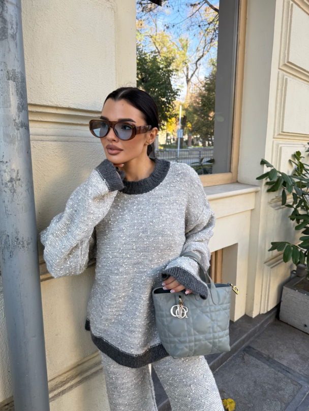 Пуловер Golesa Mousy