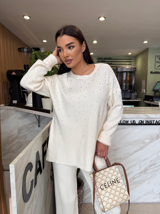 Пуловер Lavender Field Milky