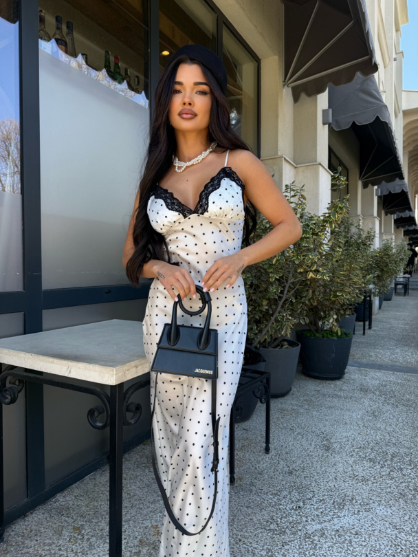 Рокля Berse White