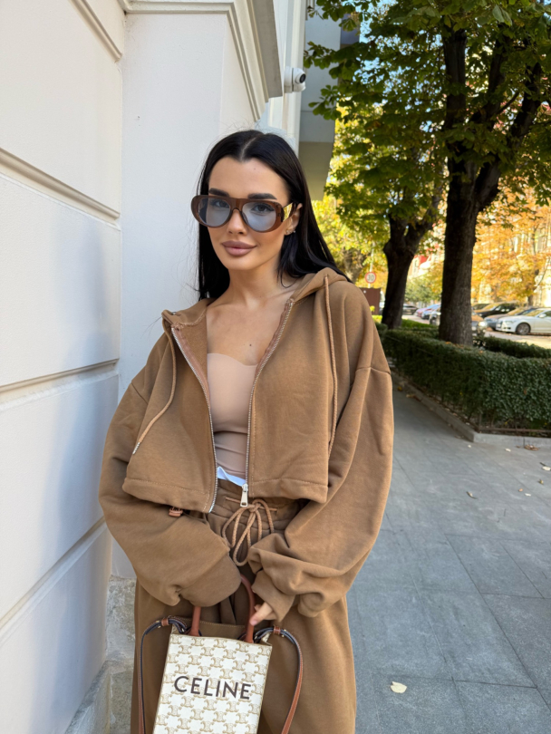 Суитшърт Avelyn Chocolate