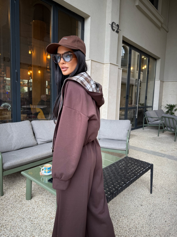 Суитшърт Doesa Chocolate