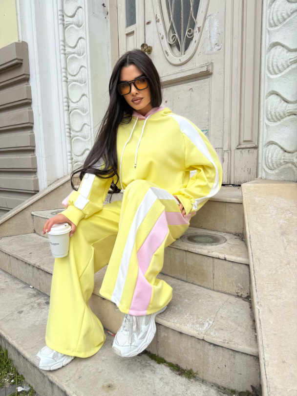 Суитшърт Emena Butter Yellow