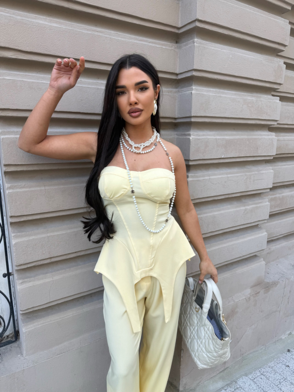 Топ Donald Butter Yellow