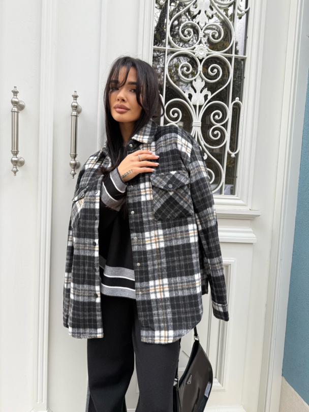 Ватирана риза Bold Black