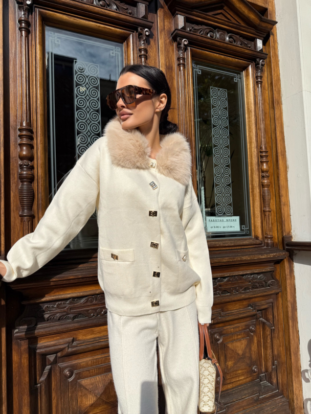 Жилетка Isara Milky